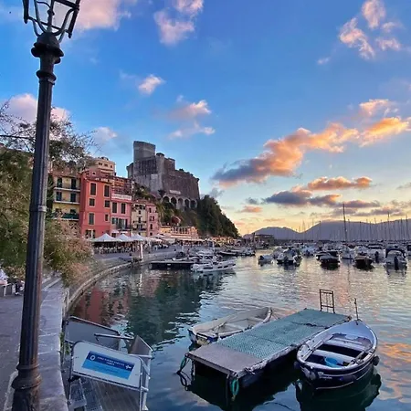Bydlo Mare Semesterbostad Lerici